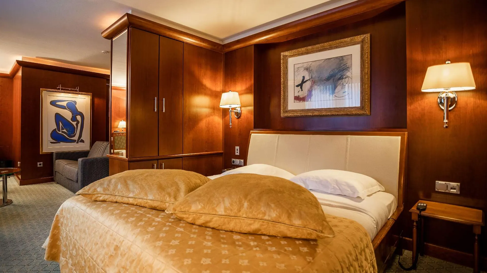 Koener Hotel & Spa Clervaux 4*,  Luxembourg